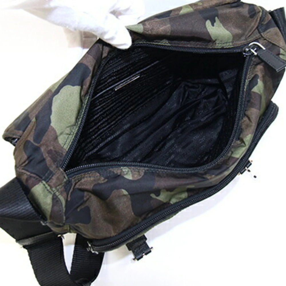 PRADA Black Shoulder Bag - Picture 3 of 6